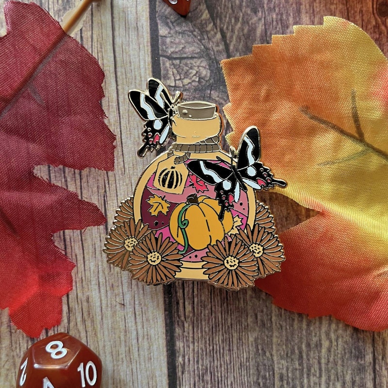 Seasonal Potion Pin, Lapel Pin, Witch Pin, Potion Bottles, Fantasy Pin, Magical Potion Pin, Witchy Vibe Pin, TTRPG Pin, Skull Pin